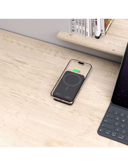 
20000mAh išorinė baterija su „MagSafe USB-C“ laidu, 30 cm, juoda
