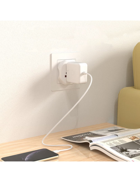 
Kelionių adapteris JK/ JAV/ AU/ FI/ CN-1/ CN-2 į ES – baltas
