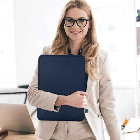 
Nešiojamojo kompiuterio dėklas 15-16 colių (15-16 colių) – tamsiai mėlynas
