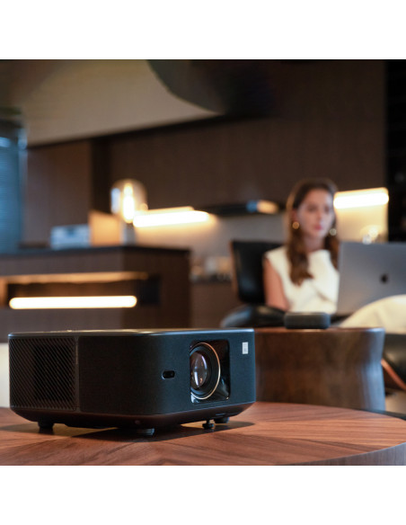 
„FullHD 1080p“ LCD multimedijos projektorius su „JBL WiFi BT K3“ garsiakalbiais – juodas
