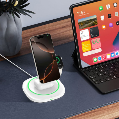 
3 viename indukcinis įkroviklis išmaniesiems telefonams, išmaniesiems laikrodžiams ir ausinėms. Magnetinis „MagSafe“ – ...