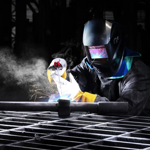 
Skaitmeninis daugiafunkcis suvirintojas TIG MIG/ MAG MMA FCAW 200A
