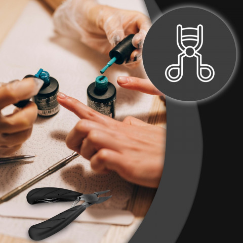 
Manikiūro ir pedikiūro nagų priežiūros įrankių rinkinys, nagų dildė, žnyplės – 8 dalių rinkinys.
