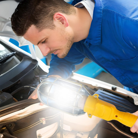 
Dirbtuvių kanalo šviestuvas su E27 sriegiu ir 10 m laidu
