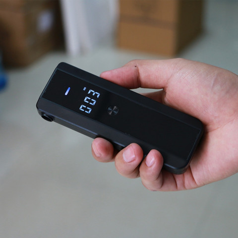 
Puslaidininkinis elektroninis alkotesteris su 5 kandikliais
