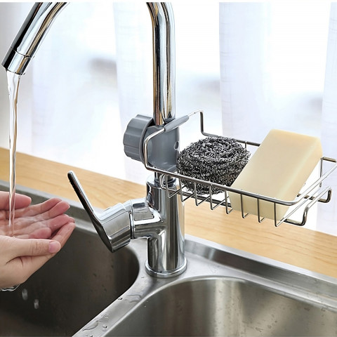 
Kriauklės maišytuvo lentynėlė kempinėms, pritvirtinta prie kriauklės
