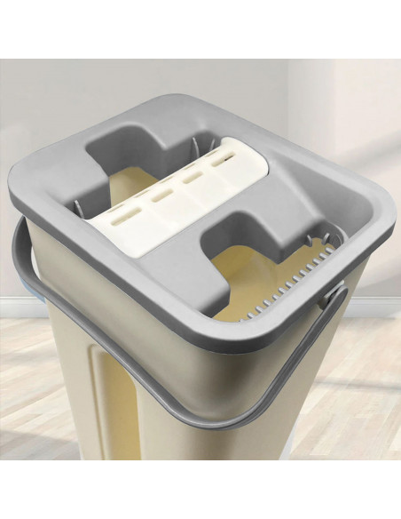 
Plokščia šluostė su dviejų kamerų kibiru ir gręžtuvu, 2 įdėklais, 2 x 4,5 l
