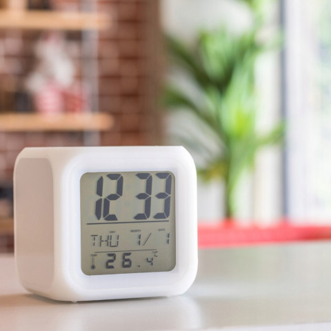 
Žadintuvas su termometru, 7 spalvų
