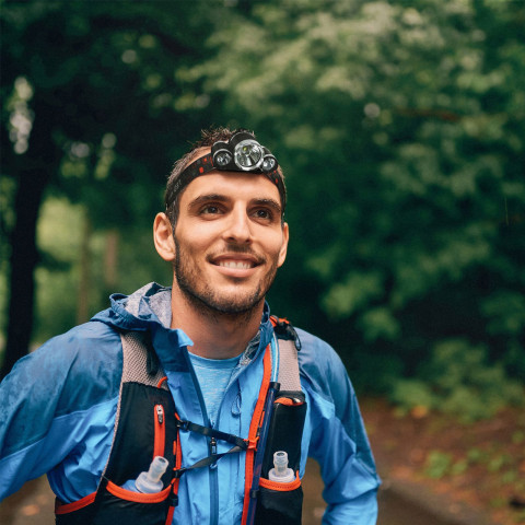 
Baterijomis maitinamas priekinis žibintas, 4 režimai, 3 šviesos diodai

