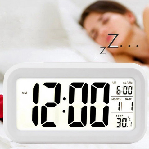 
Baterijomis maitinamas žadintuvas su termometru, data ir foniniu apšvietimu
