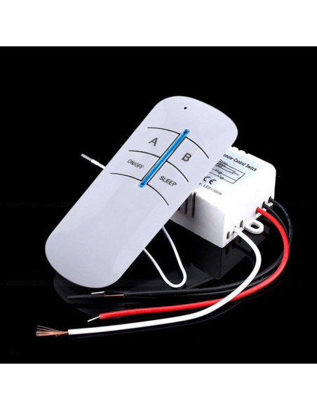 
Belaidis šviesos jungiklis su nuotolinio valdymo pultu 20 m
