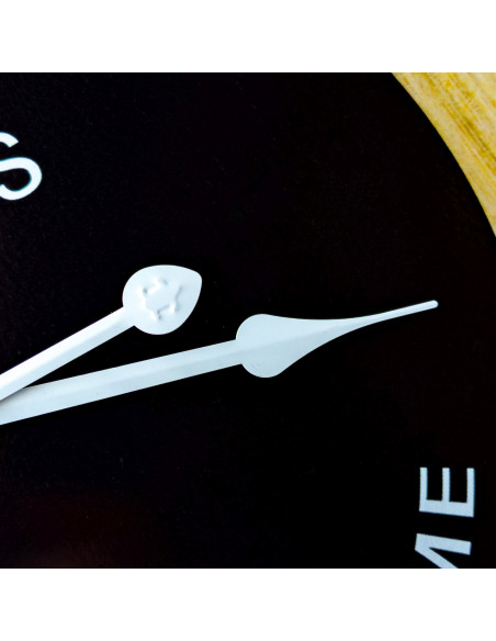 
Stilingas tylus LOFT sieninis laikrodis, 50 cm skersmens
