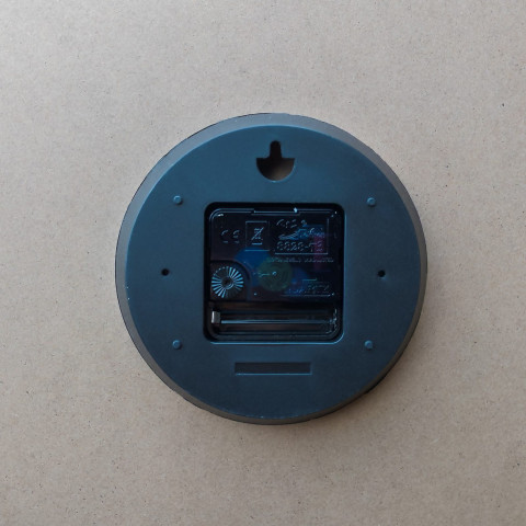 
Stilingas tylus LOFT sieninis laikrodis, 50 cm skersmens
