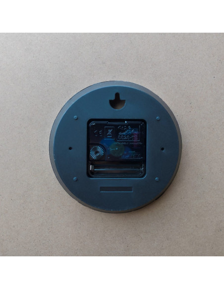 
Stilingas tylus LOFT sieninis laikrodis, 50 cm skersmens
