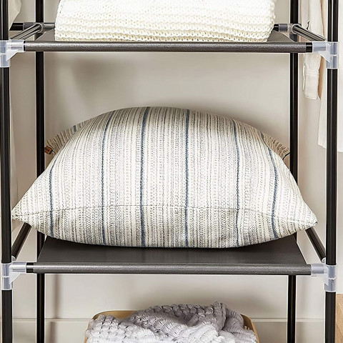 
Audinio spinta, tekstilinė spintos lentyna 148 x 42 x 172,5 cm
