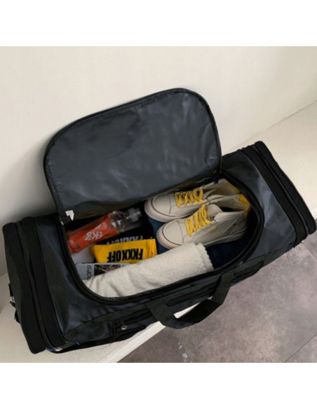 
Sportinis kelioninis krepšys su 3 kišenėmis – juodas
