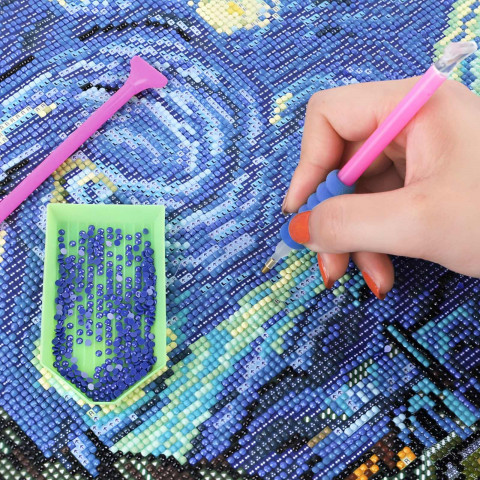 
Deimantinių dažų aksesuarų rinkinys lagamine
