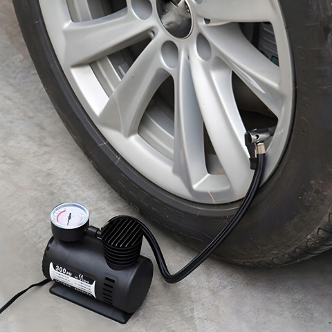 
Kompresorius automobiliniam oro pompai, 3 purkštukai, 20,7 BAR, 12 V
