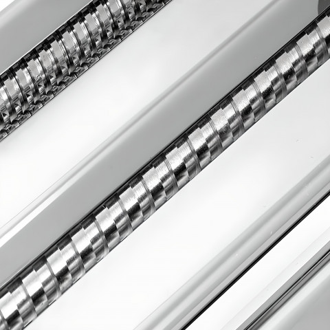 
Rankinis metalinis makaronų gaminimo aparatas
