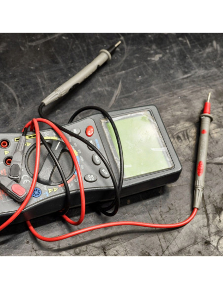 
Bandymo laidai, srovės matuoklio, multimetro kabeliai, krokodilo žnyplės iki 1000 V
