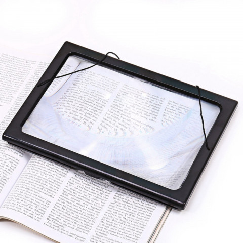 
3 kartus didinantis stiklas skaitymui su 4 LED foniniu apšvietimu, A4 formato
