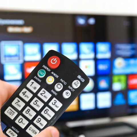 
Universalus nuotolinio valdymo pultas LG televizoriams su išmaniosios televizijos paslauga
