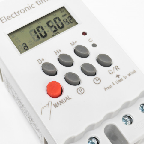 
Programuojamas laikmatis jungiklis bėgiams 30 LCD programų
