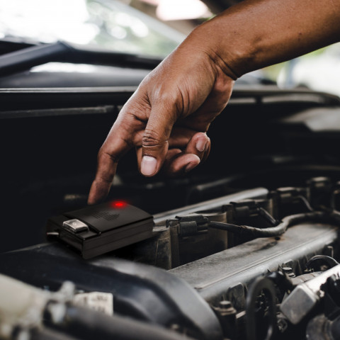 
Automobilių graužikų atbaidymo priemonė 12–45 KHz
