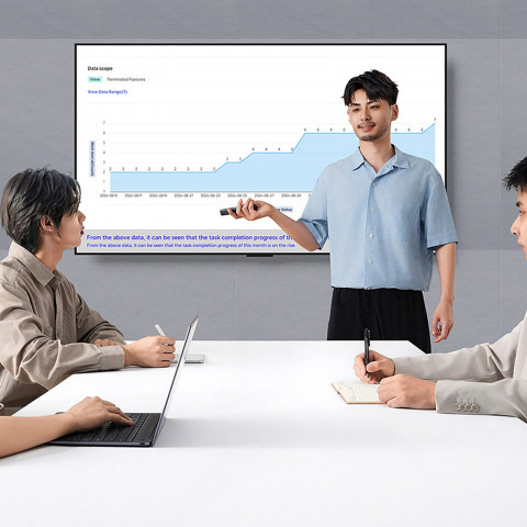 
Oranžinis taškas su dirbtiniu intelektu lazerinis žymeklis su automatiniu vertimu – pilkas
