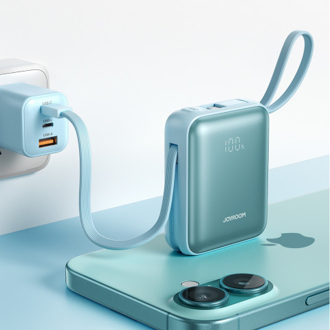 
10000mAh 22,5W nešiojama baterija su integruotais laidais – mėlyna
