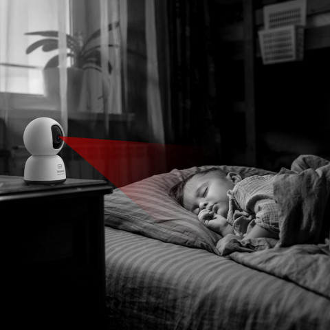 
„Security P1 Lite“ vidaus kamera su „MicroSD“ kortele, „Wi-Fi 2K“ stebėjimu – balta
