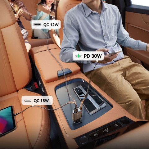 
3 viename automobilinis įkroviklis su ištraukiamu USB-A ir USB-C laidu – tamsiai pilkas
