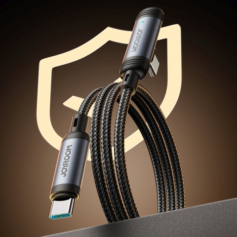 
USB-C 60W 1,2 m kampinis kabelis – juodas
