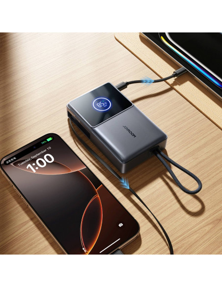 
10000mAh 22,5W išorinė baterija su ištraukiamu USB-C laidu - juoda
