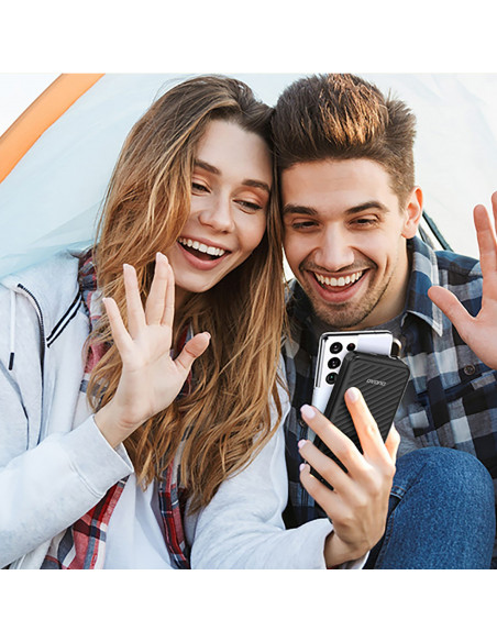 
K11 10000mAh išorinė baterija su įmontuotais laidais – juoda
