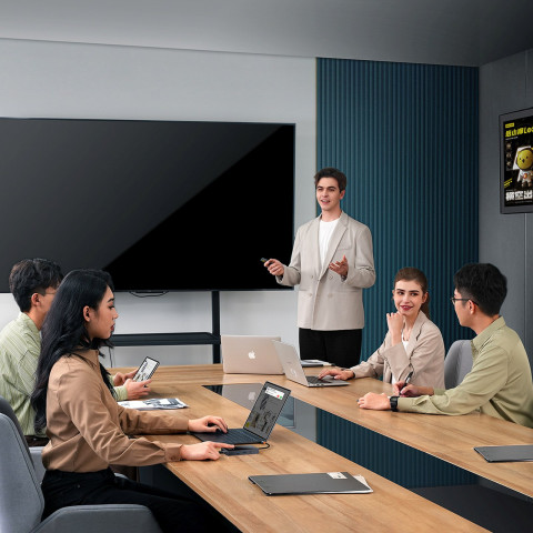 
8in1 šakotuvo adapteris HDMI DisplayPort VGA USB-A USB-C - pilkas
