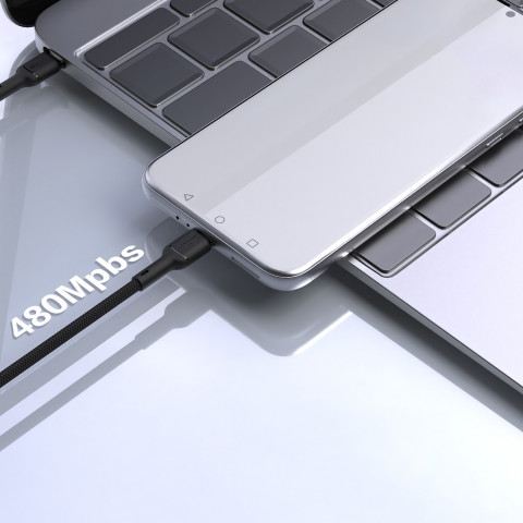 
USB-C PD 240W 1,2 m laidas – juodas
