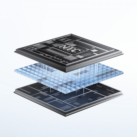 
20000mAh 22,5W nešiojamoji baterija su ekranu, USB-C, „iPhone“ „Lightning“ laidais – balta
