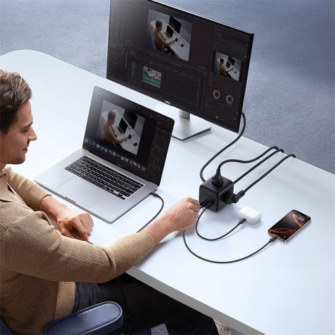 
Maitinimo blokas, kubinis, USB-A, USB-C, lizdas EU, 67W, 1,5 m
