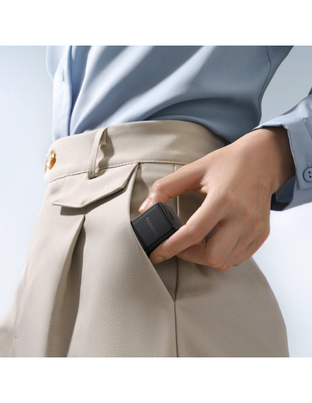 
„Palm“ 20 W USB-C sieninis įkroviklis – juodas
