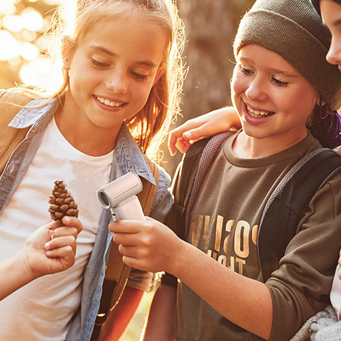 
Mini nešiojamas USB-C 5000mAh ventiliatorius – pilkas
