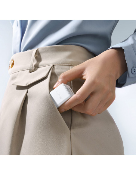 
„Palm“ 20 W USB-C USB-A sieninis įkroviklis – baltas
