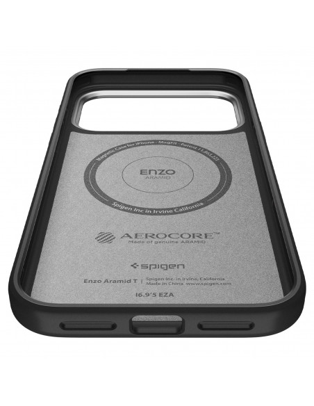 
„iPhone 17 Pro MagSafe“ dėklas – juodas ir sidabrinis
