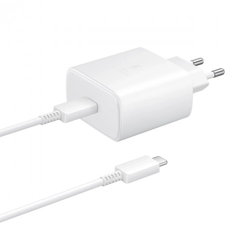
„Samsung EP-TA845EWE“ 45 W sieninis įkroviklis su 1,8 m USB-C laidu – baltas
