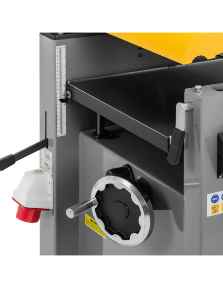 
Staliaus obliavimo ir reismuso staklės medienai 400 V 4000 W
