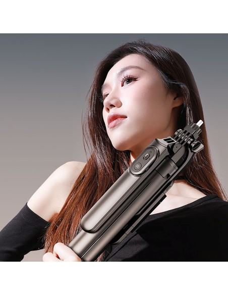 
Teleskopinis asmenukių lazdelės tipo trikojis su dviguba lempa ir telefono laikikliu, 1,75 m
