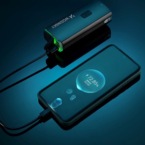 
Priekinis dviračio žibintas su USB-C laidu, 3000 lm – juodas
