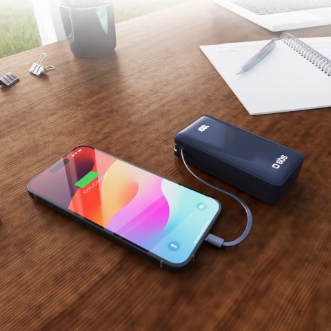 
10000mAh USB-A/ C nešiojamoji baterija su integruotu ekranu ir 20 W USB-C laidu – tamsiai pilka
