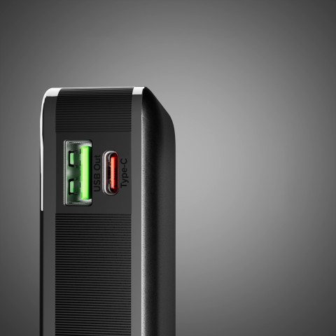 
10000mAh USB-A/ C išorinė baterija su integruotu ekranu ir 20 W USB-C laidu – juoda

