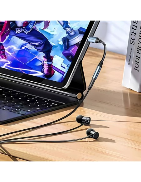 
USB-C į 3,5 mm mini lizdą jungiantis adapteris – juodas
